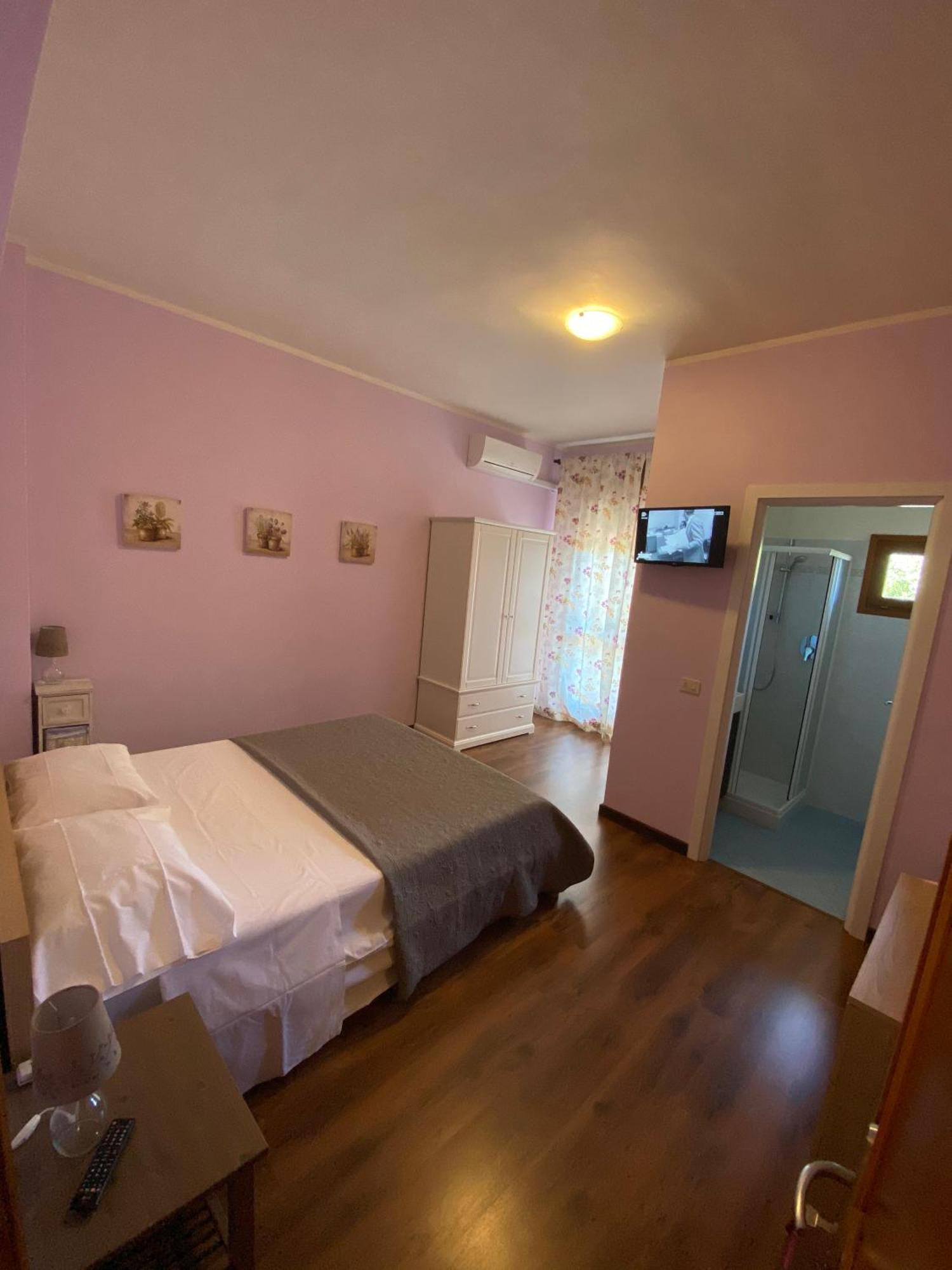 Sogni E Colori Bed and Breakfast Villanova d'Albenga Eksteriør billede