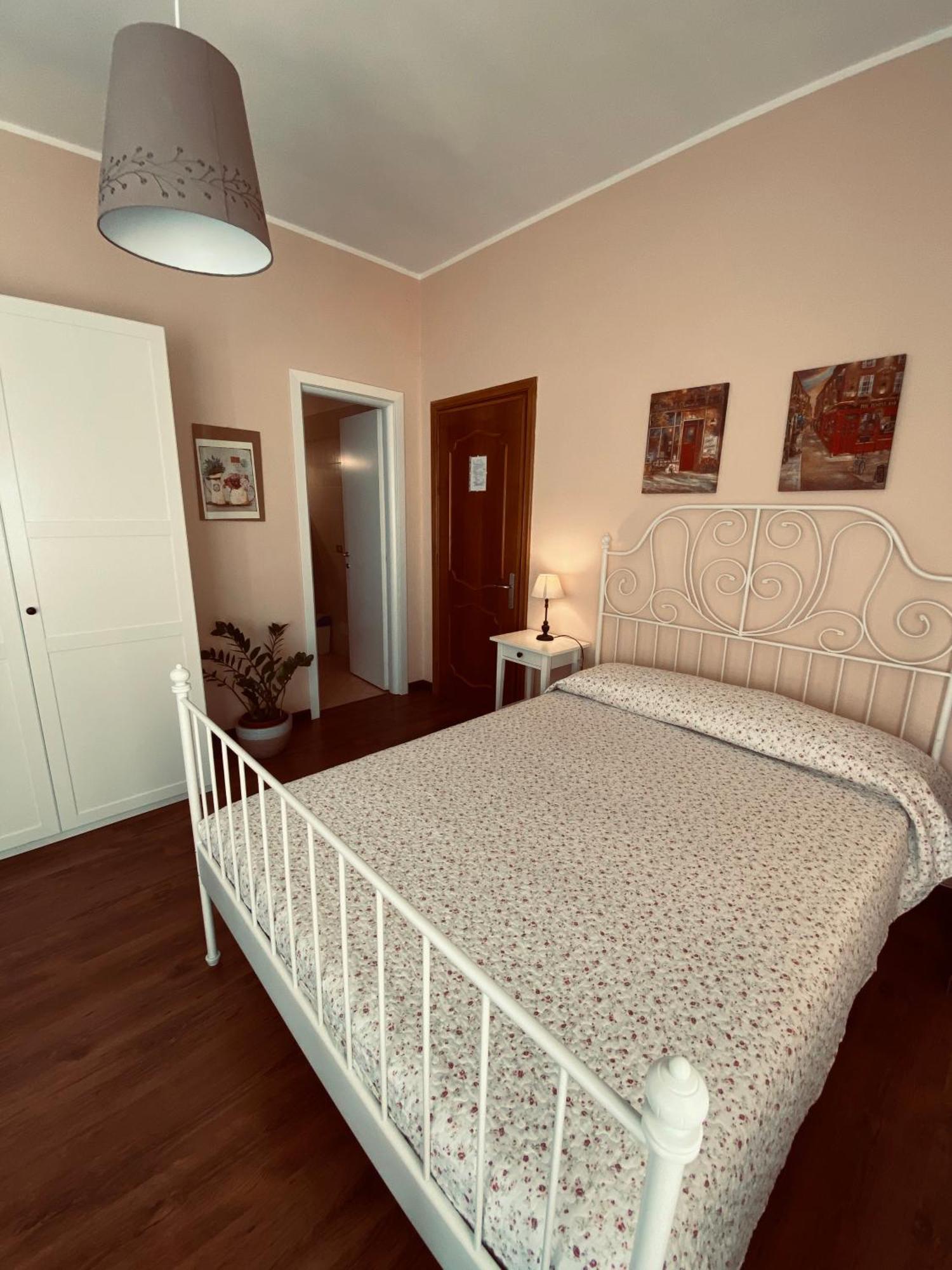 Sogni E Colori Bed and Breakfast Villanova d'Albenga Værelse billede